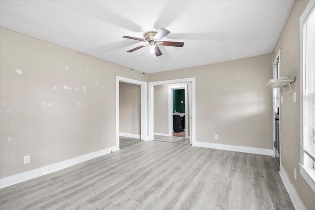 707 Green, Palestine, TX 75801