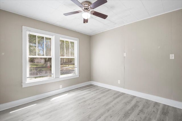 707 Green, Palestine, TX 75801