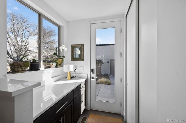 3960 Mariposa Street, Denver, CO 80211