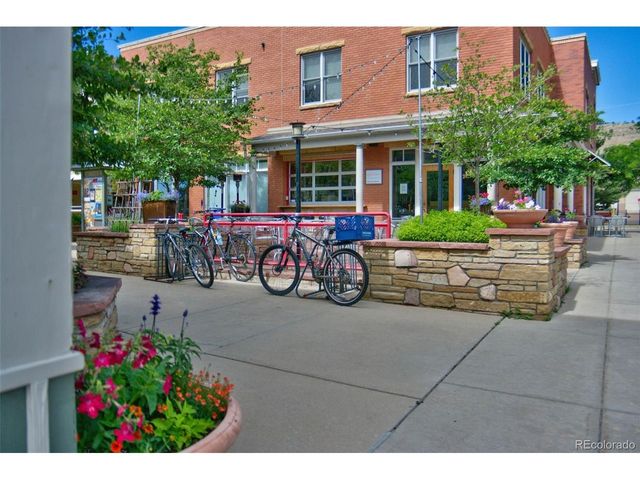 4625 15th St D, Boulder, CO 80304