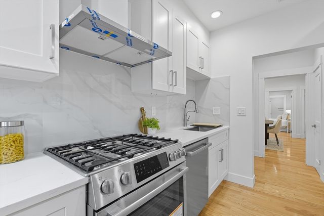 2 Bartlett Avenue 1, Belmont, MA 02478