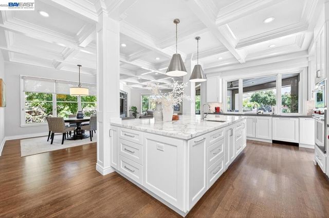 1220 Piemonte Dr, Pleasanton, CA 94566