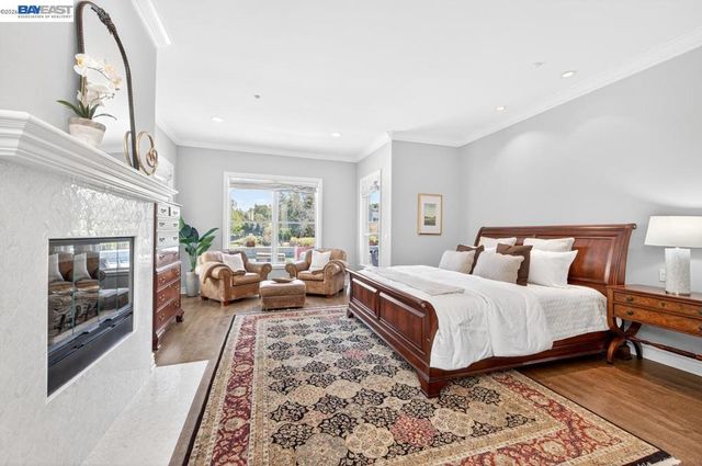 1220 Piemonte Dr, Pleasanton, CA 94566