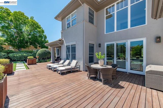 1220 Piemonte Dr, Pleasanton, CA 94566