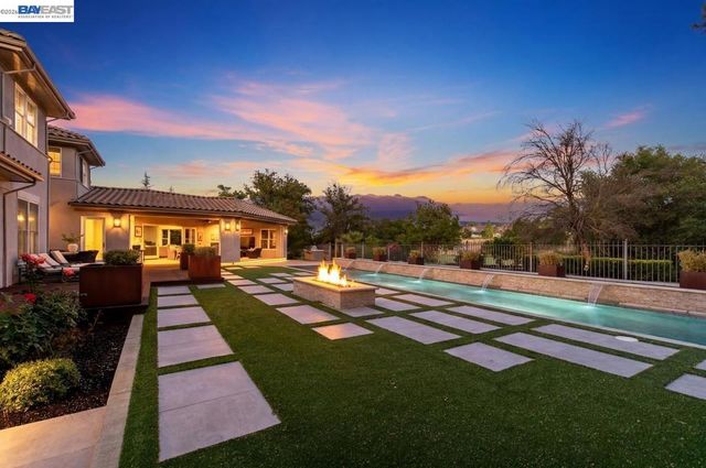 1220 Piemonte Dr, Pleasanton, CA 94566
