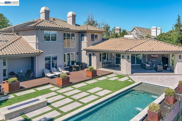 1220 Piemonte Dr, Pleasanton, CA 94566