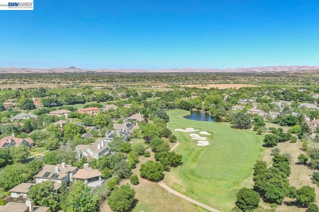 1220 Piemonte Dr, Pleasanton, CA 94566