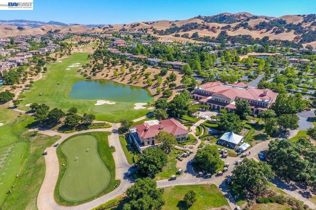 1220 Piemonte Dr, Pleasanton, CA 94566
