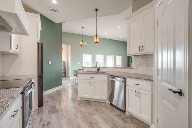 6009 Kentucky Street, Joshua, TX 76058