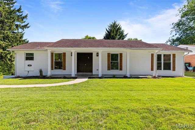 104 Primrose Lane, Fairview Heights, IL 62208