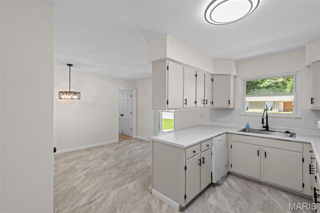 104 Primrose Lane, Fairview Heights, IL 62208