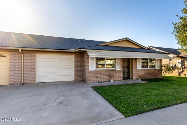 9918 N 95TH Drive B, Peoria, AZ 85345