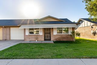 9918 N 95TH Drive B, Peoria, AZ 85345