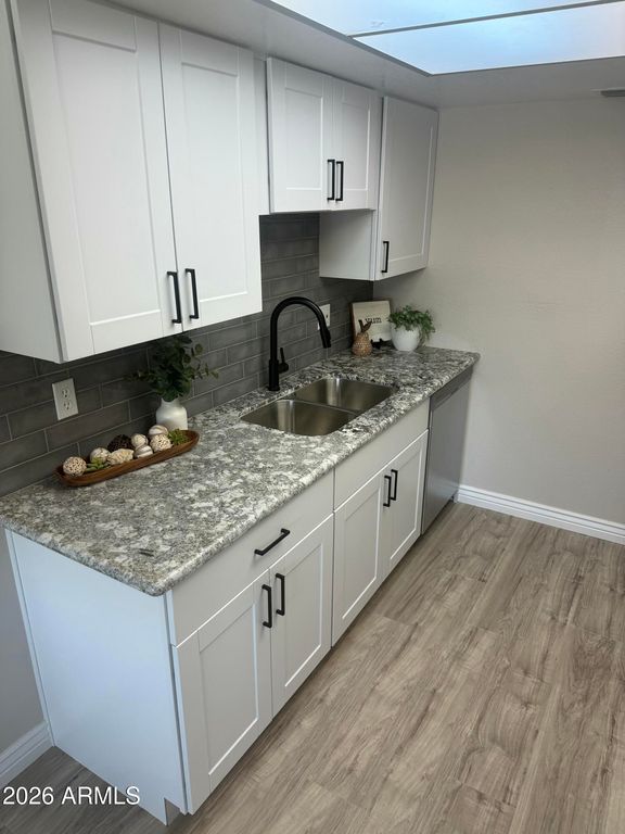 9918 N 95TH Drive B, Peoria, AZ 85345 — photo 3