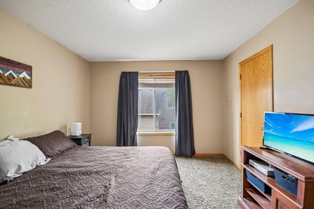 23092 Navajo Street NW, Saint Francis, MN 55070