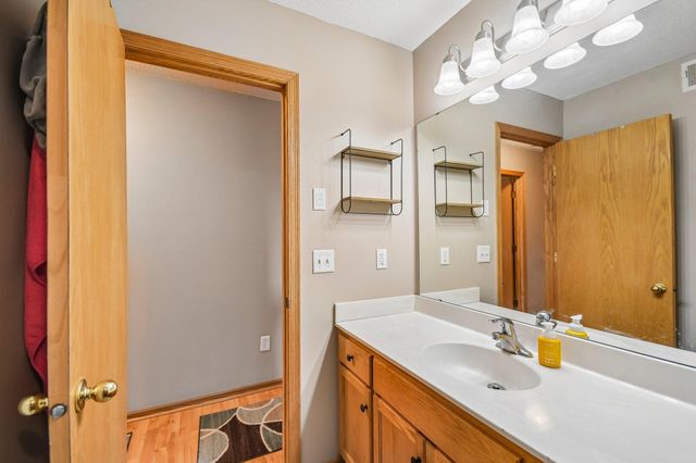 23092 Navajo Street NW, Saint Francis, MN 55070
