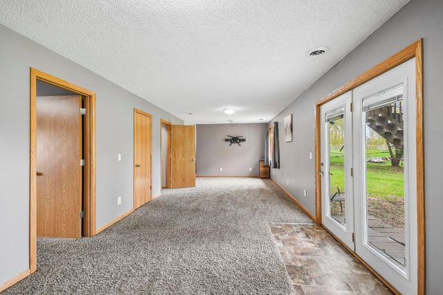 23092 Navajo Street NW, Saint Francis, MN 55070