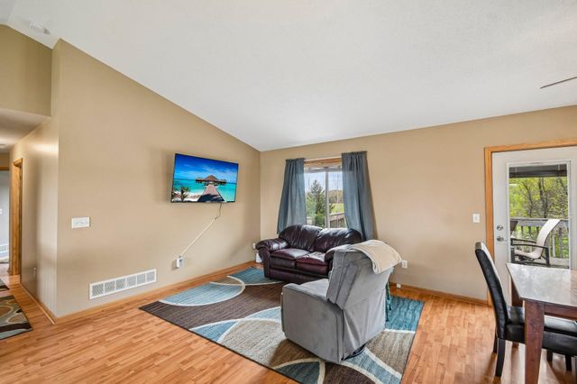 23092 Navajo Street NW, Saint Francis, MN 55070