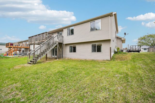 23092 Navajo Street NW, Saint Francis, MN 55070