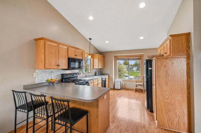 23092 Navajo Street NW, Saint Francis, MN 55070