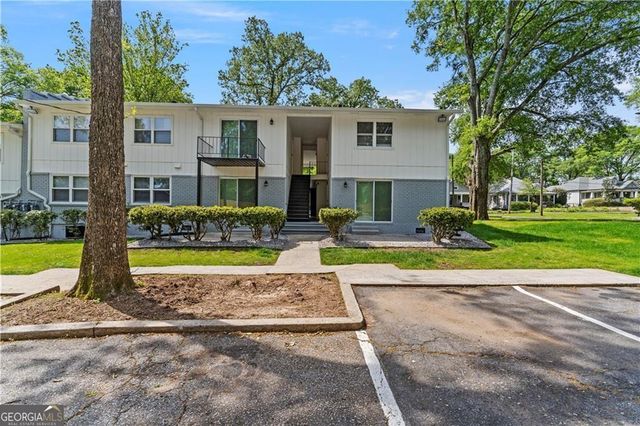 1701 Hawthorne Avenue 12, College Park, GA 30337