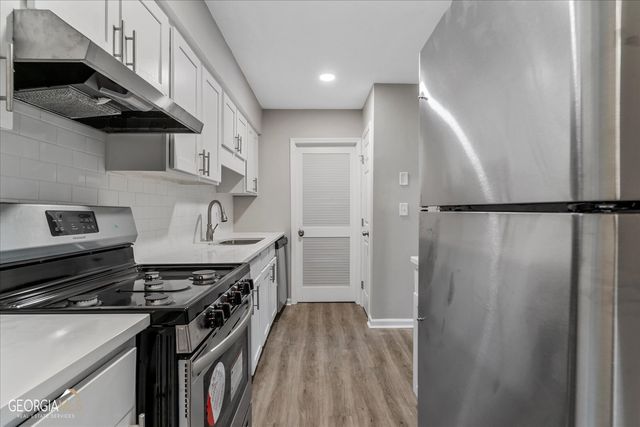 1701 Hawthorne Avenue 12, College Park, GA 30337