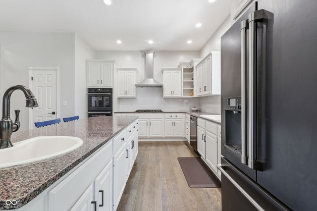 14010 Brookstone Drive, Carmel, IN 46032
