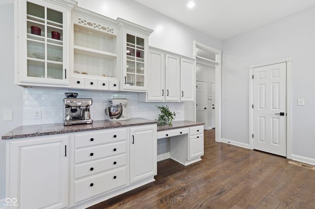 14010 Brookstone Drive, Carmel, IN 46032