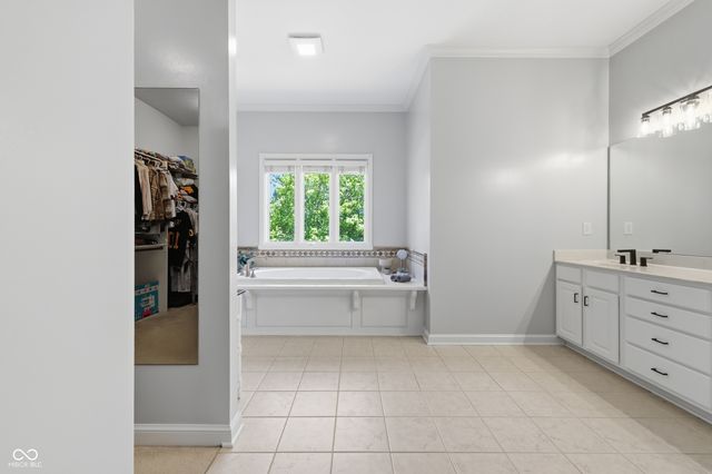 14010 Brookstone Drive, Carmel, IN 46032