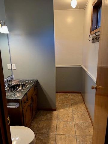 5900 S RIVER HILLS RD, Columbia, MO 65203