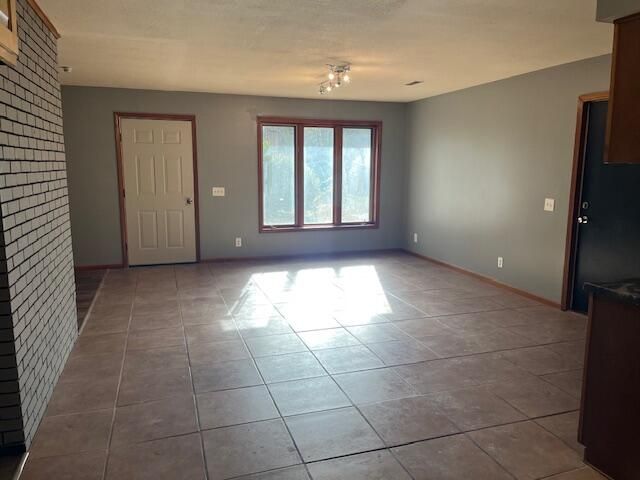 5900 S RIVER HILLS RD, Columbia, MO 65203