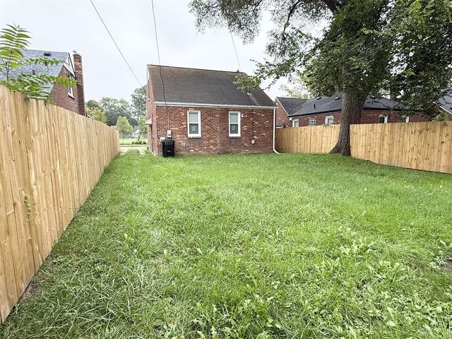 19315 Annchester Road, Detroit, MI 48219