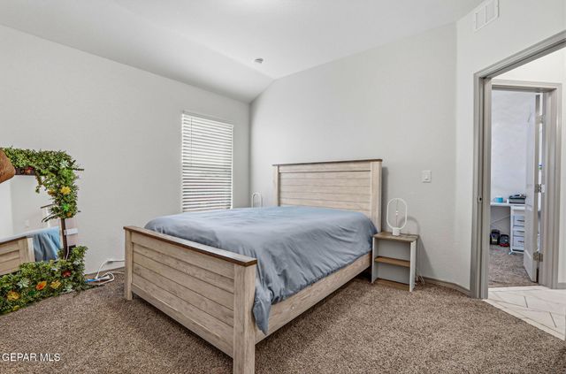 13804 Sky Harbor Avenue, El Paso, TX 79928