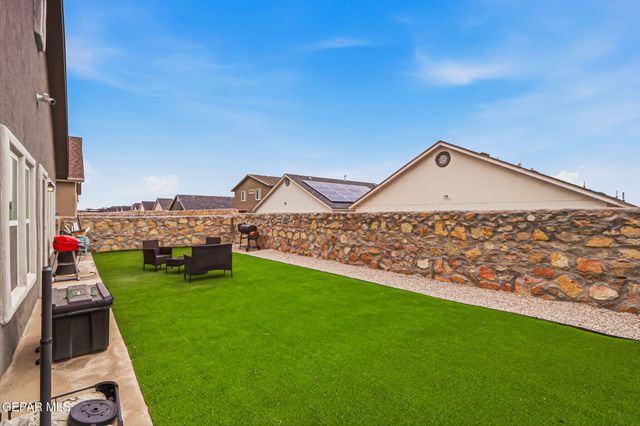 13804 Sky Harbor Avenue, El Paso, TX 79928
