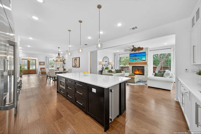 217 W Johnson, San Antonio, TX 78204