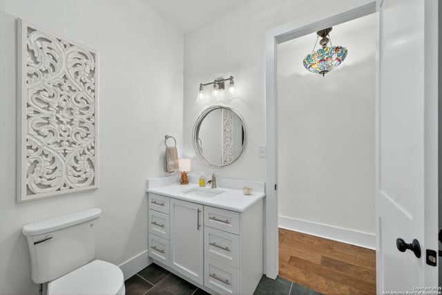 217 W Johnson, San Antonio, TX 78204