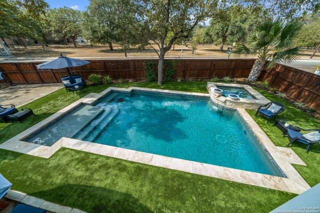 217 W Johnson, San Antonio, TX 78204