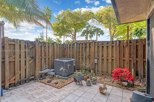 14209 SW 94th Cir Ln 103-7, Miami, FL 33186