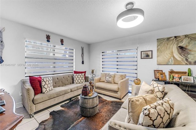 14209 SW 94th Cir Ln 103-7, Miami, FL 33186