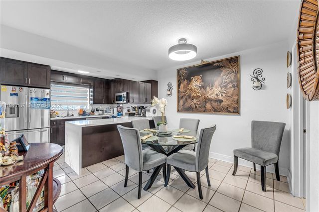 14209 SW 94th Cir Ln 103-7, Miami, FL 33186