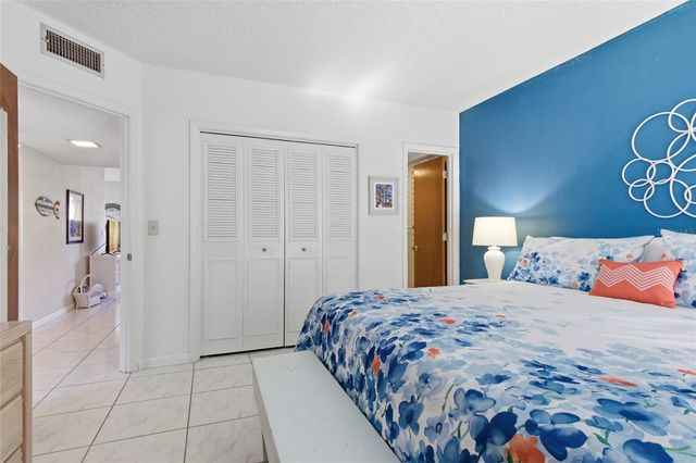 3 QUAILS RUN BOULEVARD 3101, Englewood, FL 34223