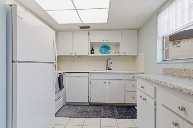 3 QUAILS RUN BOULEVARD 3101, Englewood, FL 34223