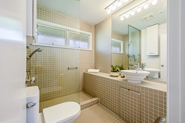 1307 Beechwood Drive, Ann Arbor, MI 48103