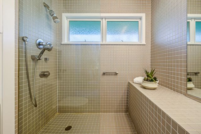 1307 Beechwood Drive, Ann Arbor, MI 48103