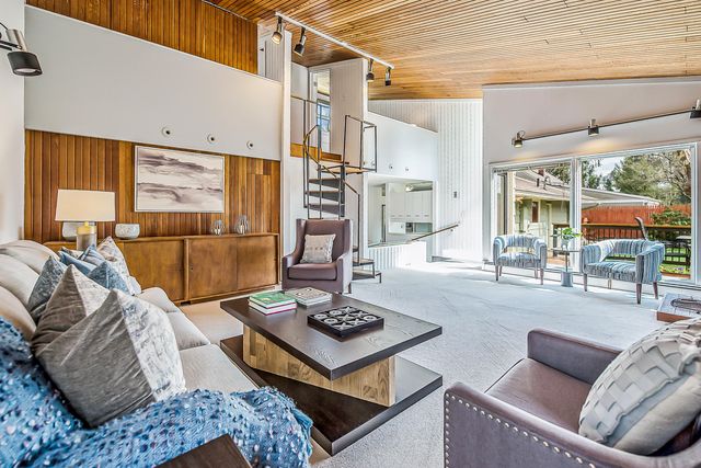 1307 Beechwood Drive, Ann Arbor, MI 48103