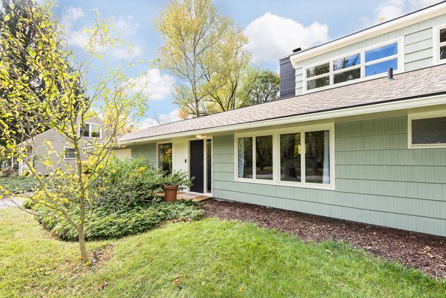 1307 Beechwood Drive, Ann Arbor, MI 48103