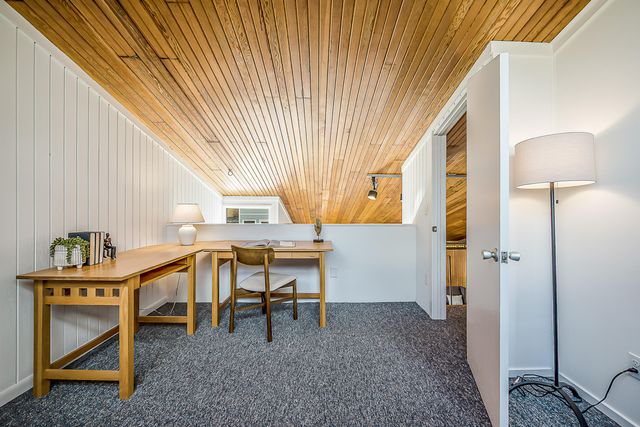 1307 Beechwood Drive, Ann Arbor, MI 48103