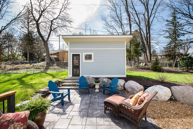 1307 Beechwood Drive, Ann Arbor, MI 48103