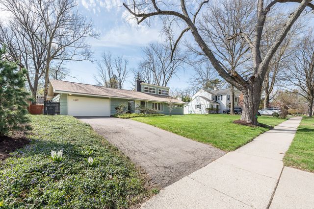 1307 Beechwood Drive, Ann Arbor, MI 48103