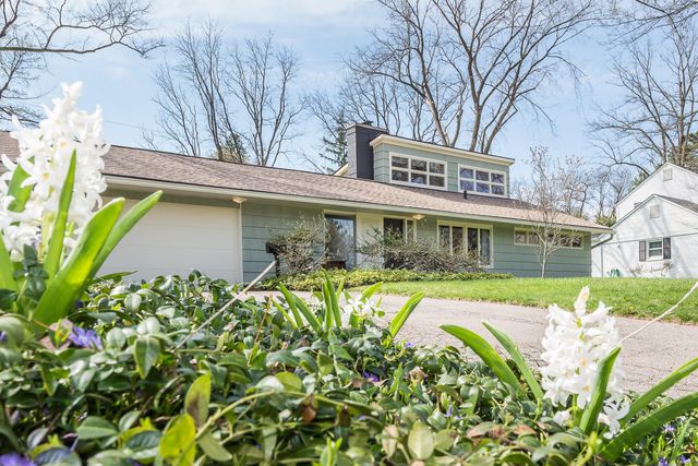 1307 Beechwood Drive, Ann Arbor, MI 48103